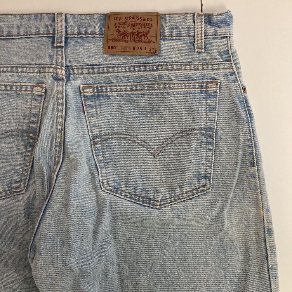 Vintage Levi's 550 Made in USA 1994 38x32 Tapered Leg Relaxed Fit Light Wash 90s - Picture 9 of 15